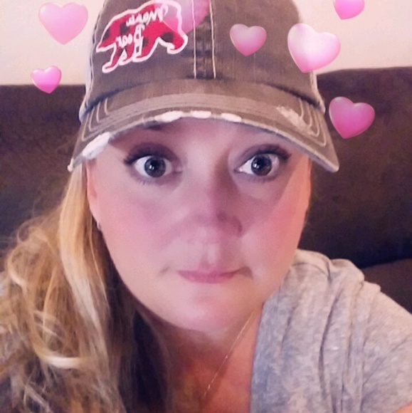 Meet your Posher, Sara - Picture 1 of 1